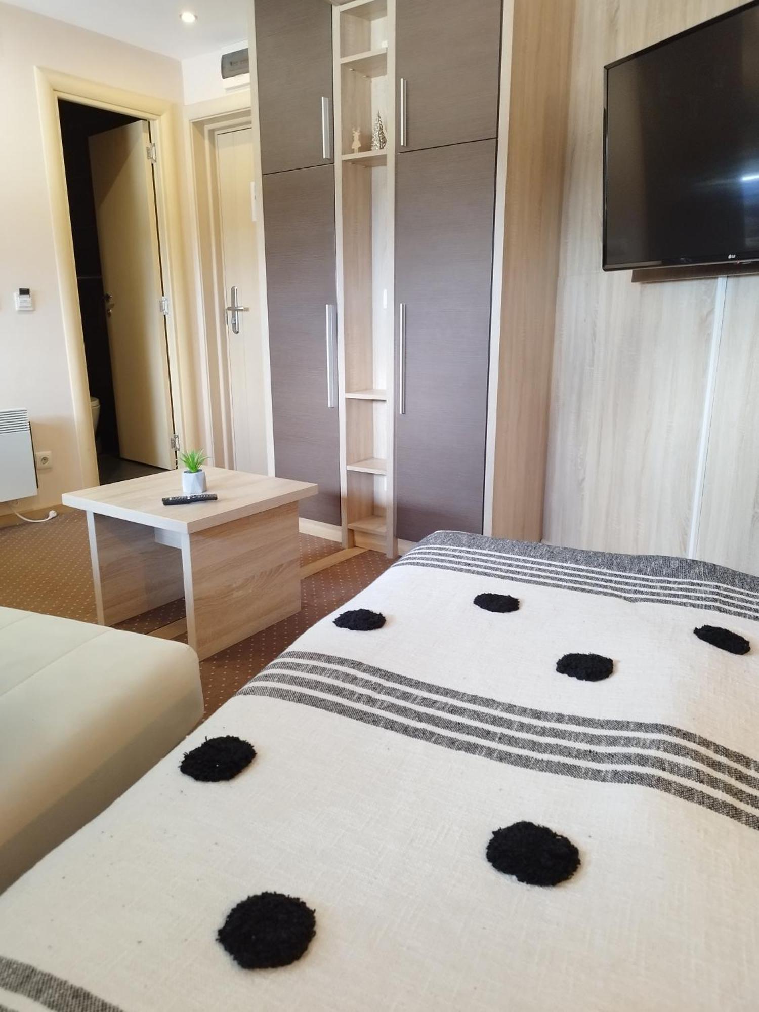 Apartment Maja Konaci Kopaonik Exteriör bild