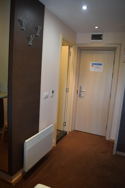 Apartment Maja Konaci Kopaonik Exteriör bild