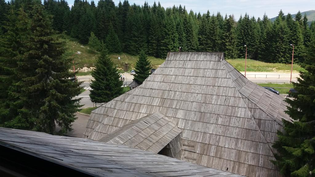 Apartment Maja Konaci Kopaonik Exteriör bild